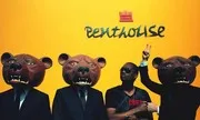 Les clips de la semaine: The Strokes, Pyramids, Django Django, The Teddybears, Vampire Weekend